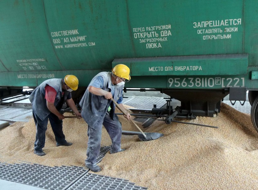 ukrán gabona kukorica rakodás