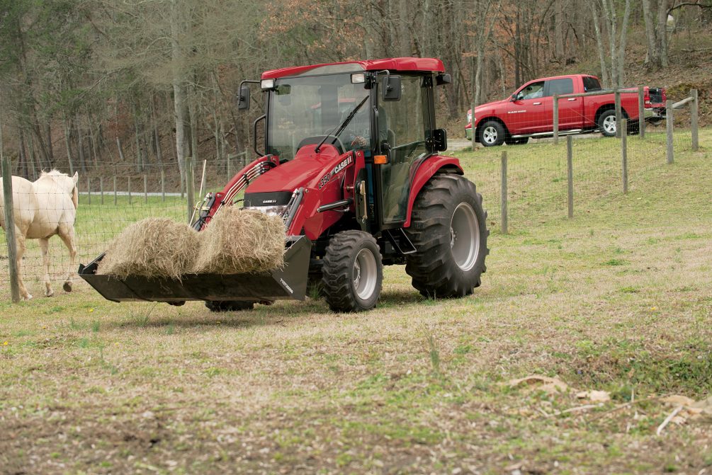 Compact Farmall 45C CVT