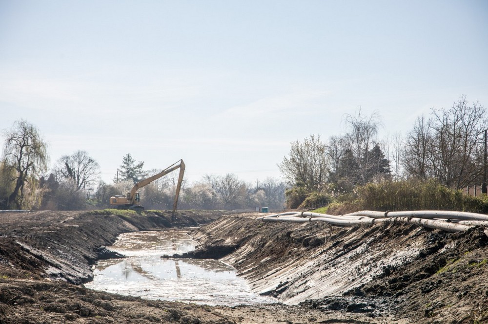 Holt-Tisza rehabilitáció folyószabályozás