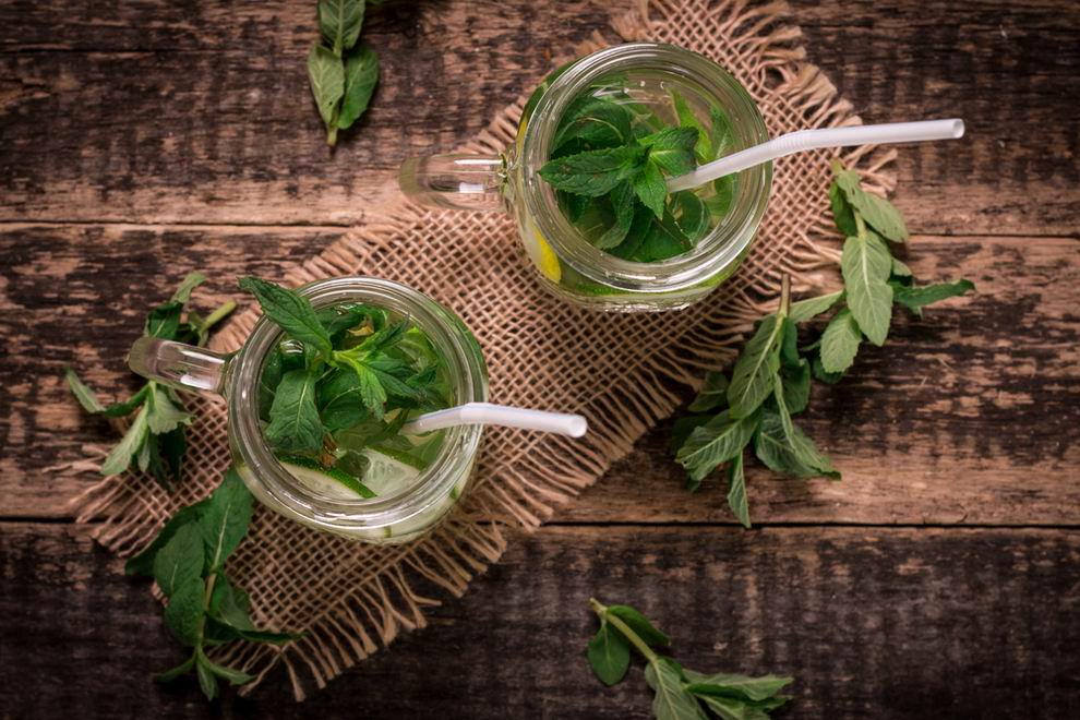 Menta-citromfű szörp recept 5 menta szörp