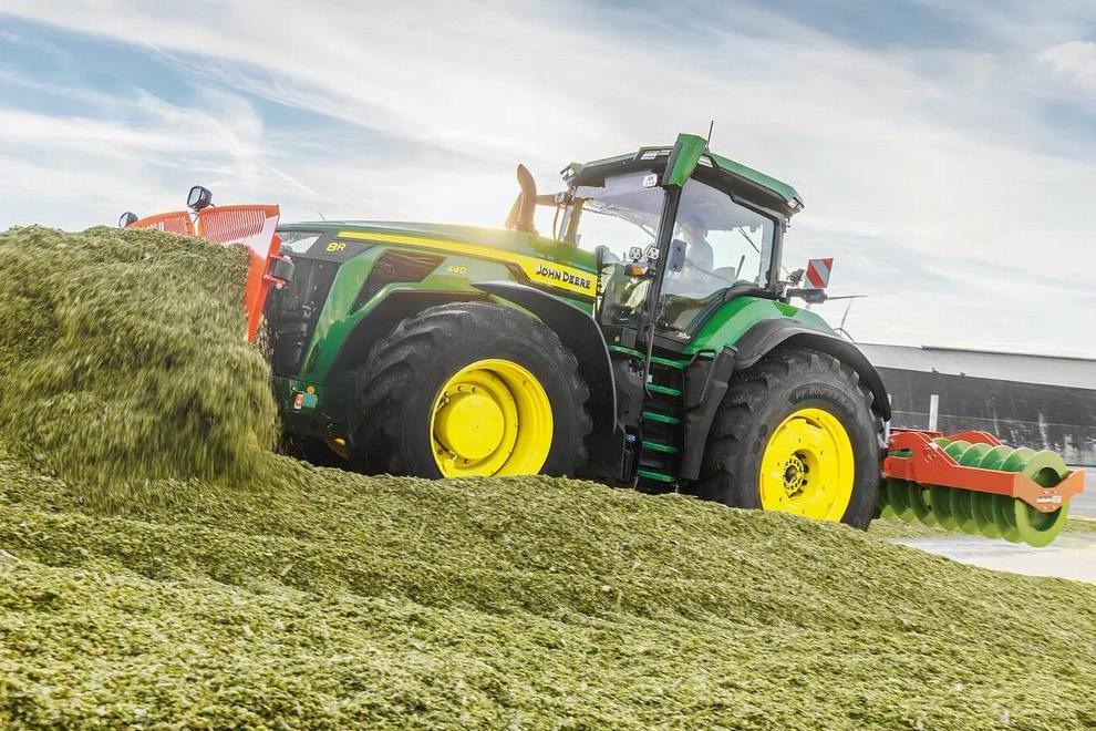John Deere 8R 540